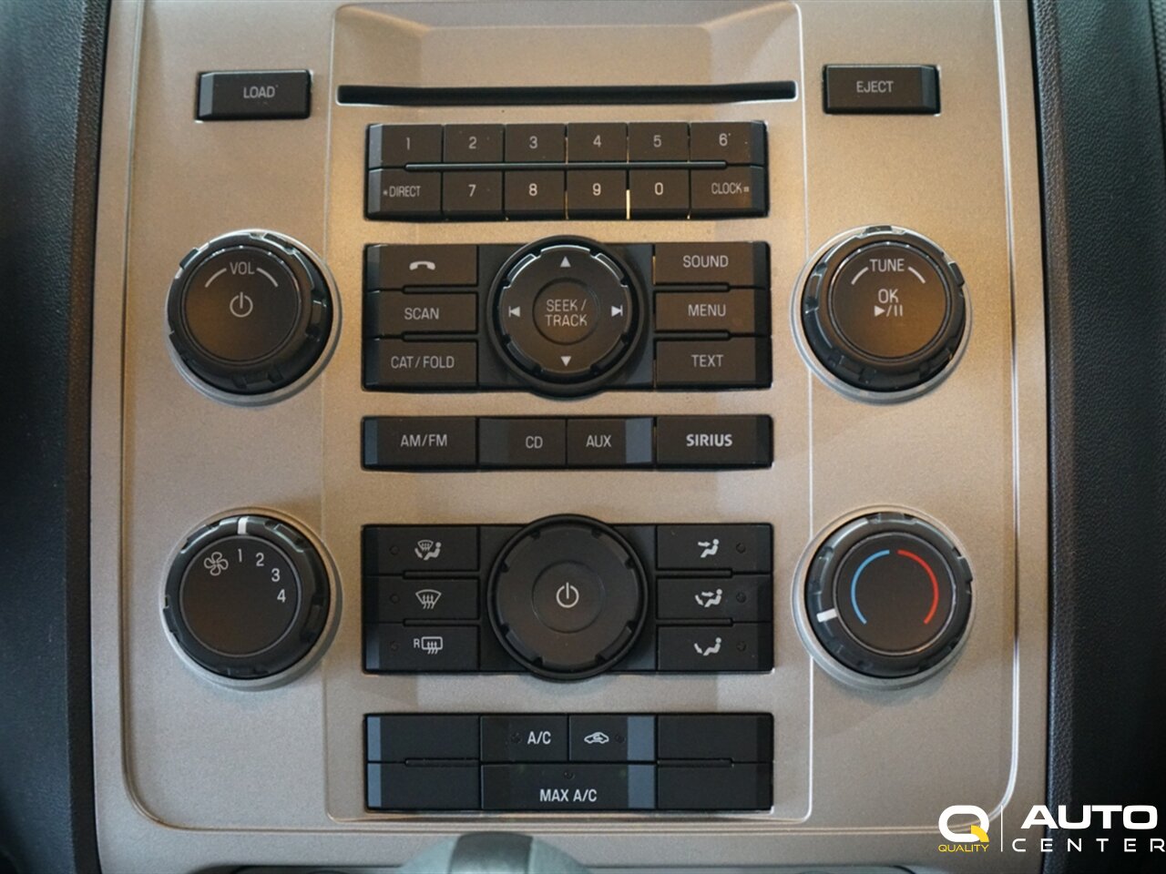 2010 Ford Escape Limited - Photo 25 - Lynnwood, WA 98036