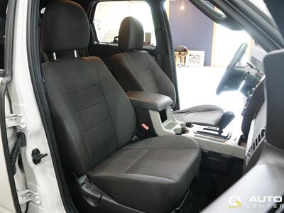 2010 Ford Escape Limited   - Photo 18 - Lynnwood, WA 98036