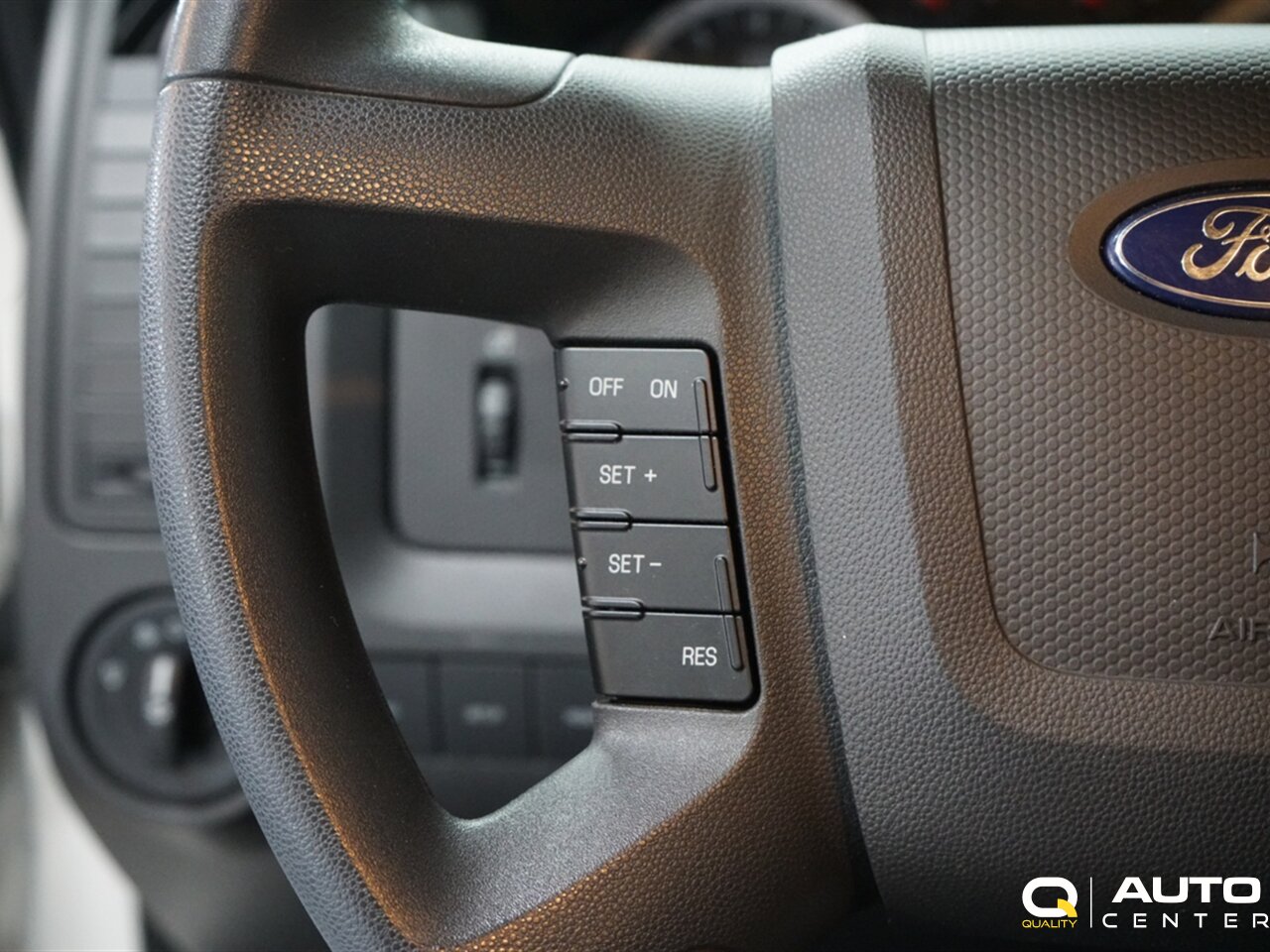 2010 Ford Escape Limited - Photo 23 - Lynnwood, WA 98036