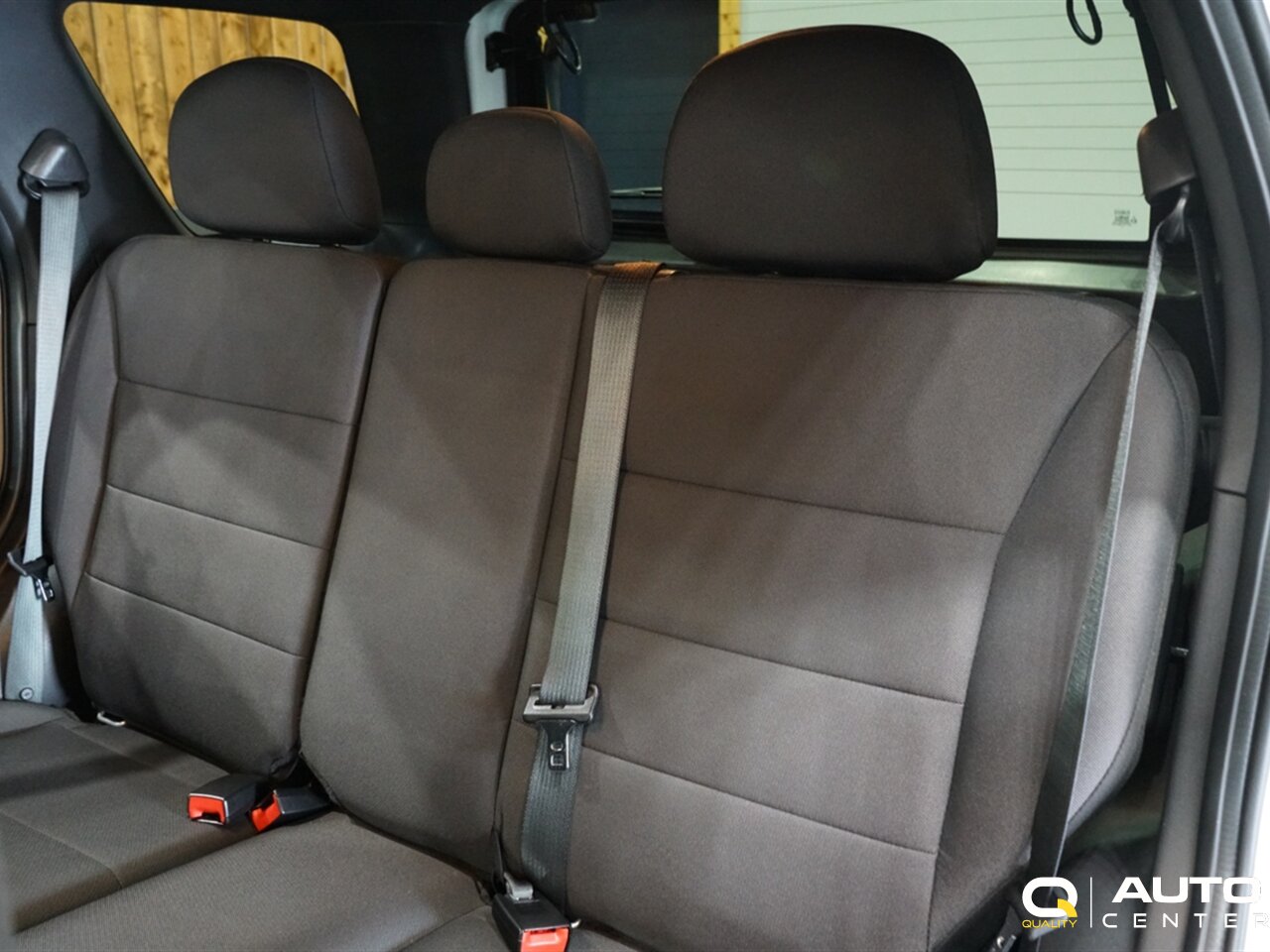 2010 Ford Escape Limited - Photo 30 - Lynnwood, WA 98036