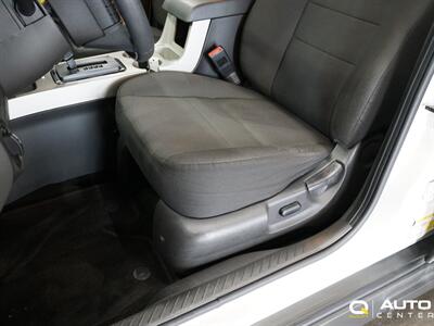 2010 Ford Escape Limited   - Photo 17 - Lynnwood, WA 98036
