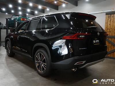 2025 Toyota Grand Highlander Hybrid MAX Platinum   - Photo 6 - Lynnwood, WA 98036