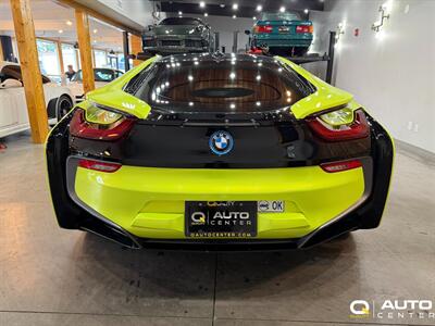 2016 BMW i8   - Photo 6 - Lynnwood, WA 98036