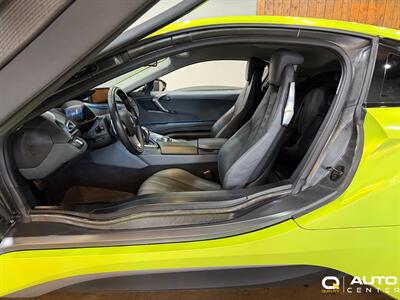 2016 BMW i8   - Photo 14 - Lynnwood, WA 98036