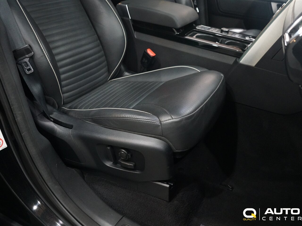 2017 Land Rover Discovery HSE - Photo 21 - Lynnwood, WA 98036