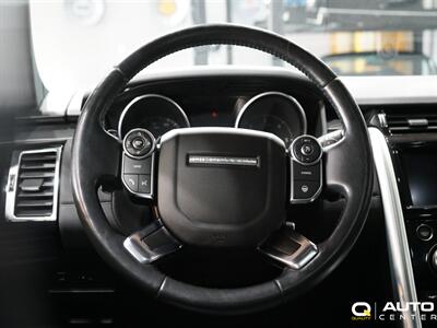 2017 Land Rover Discovery HSE   - Photo 22 - Lynnwood, WA 98036