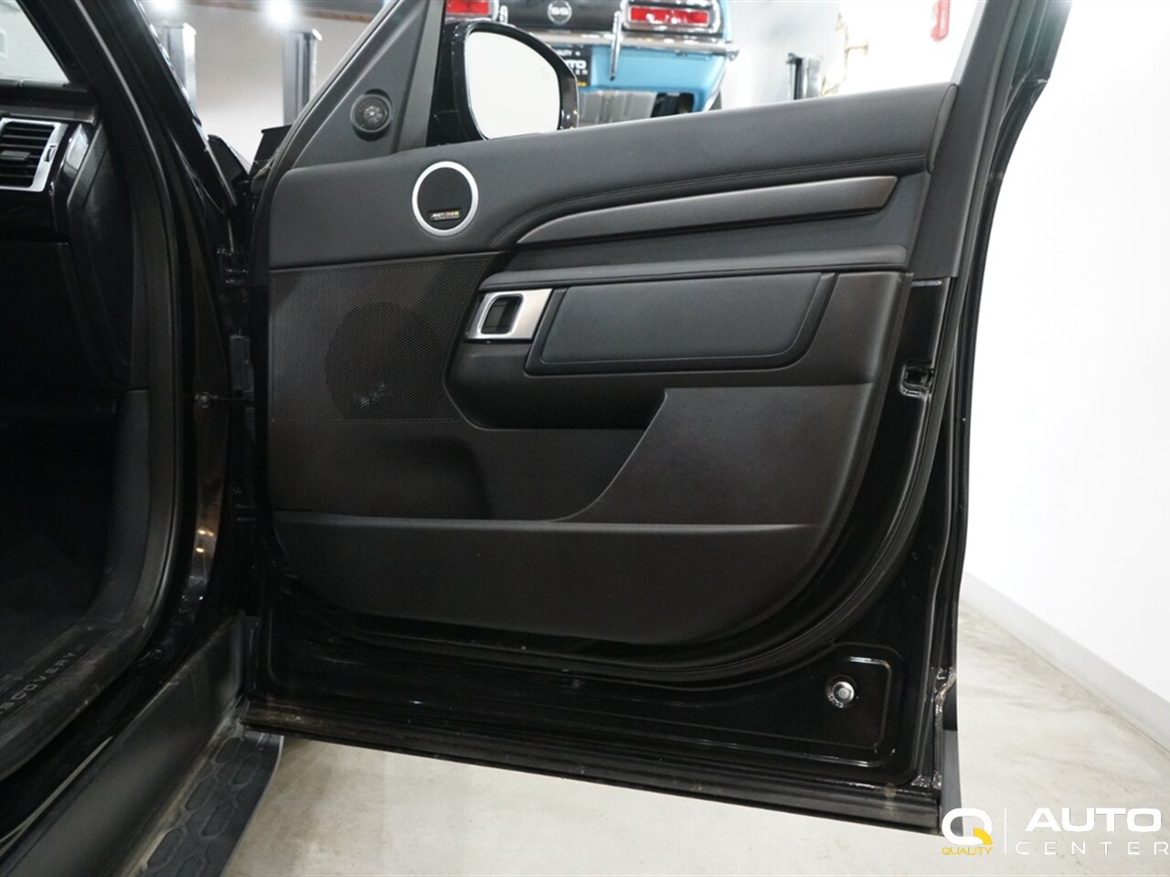 2017 Land Rover Discovery HSE - Photo 13 - Lynnwood, WA 98036