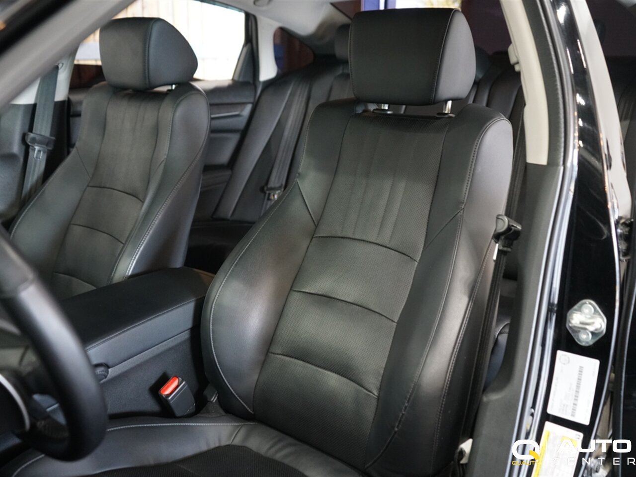 2018 Honda Accord Touring - Photo 16 - Lynnwood, WA 98036