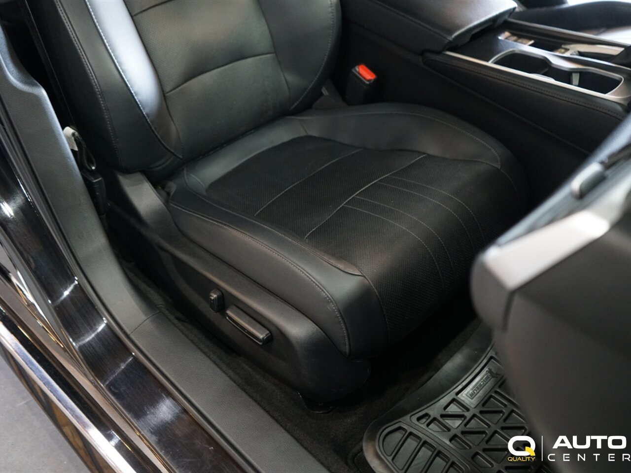 2018 Honda Accord Touring - Photo 21 - Lynnwood, WA 98036