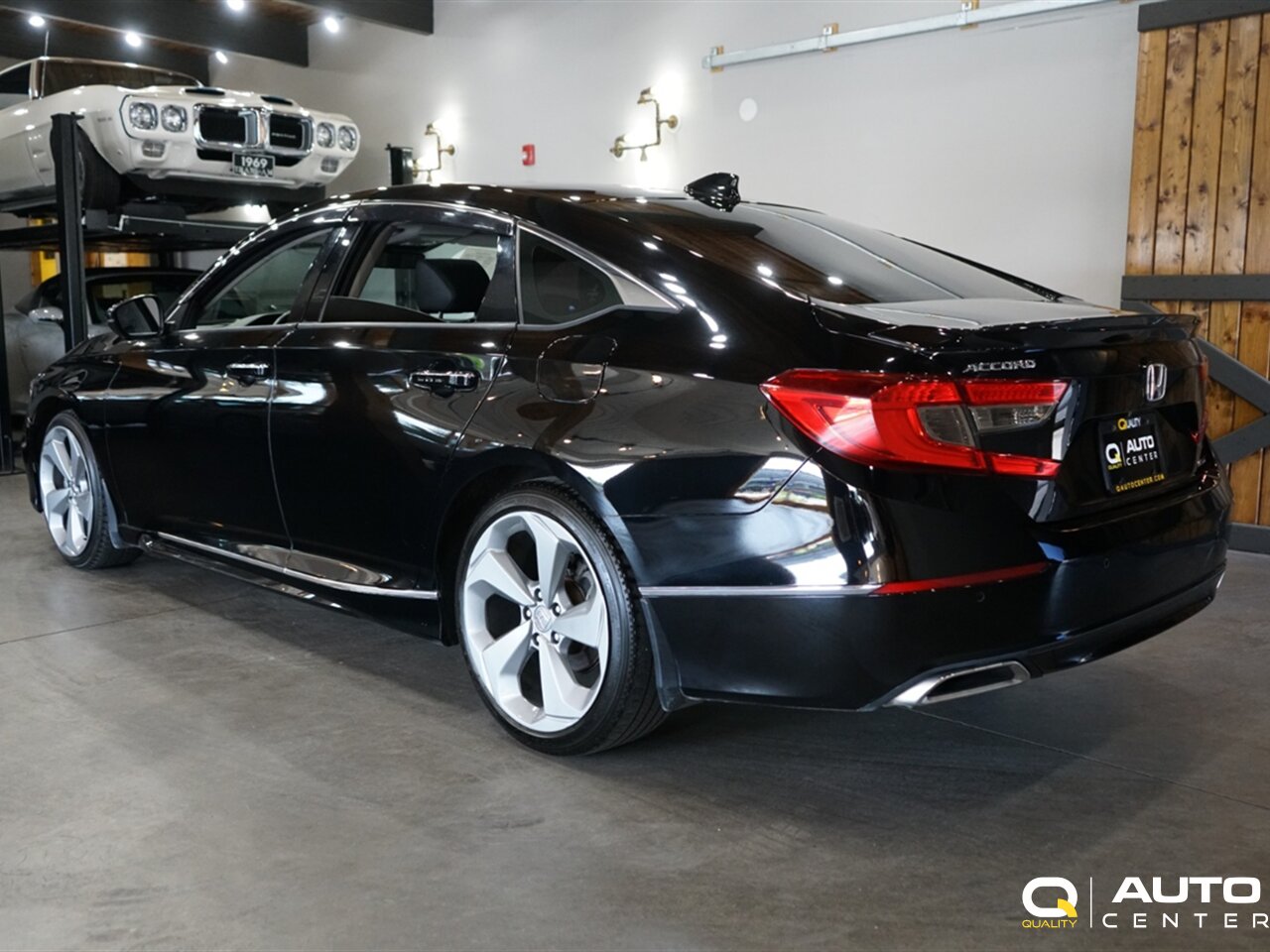 2018 Honda Accord Touring - Photo 6 - Lynnwood, WA 98036