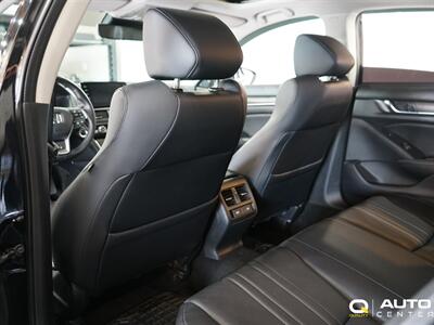 2018 Honda Accord Touring   - Photo 32 - Lynnwood, WA 98036
