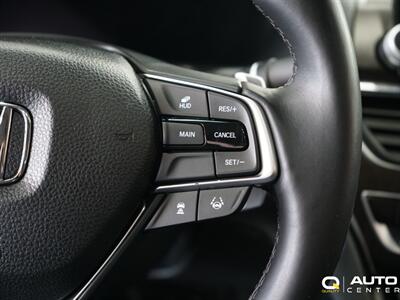 2018 Honda Accord Touring   - Photo 26 - Lynnwood, WA 98036