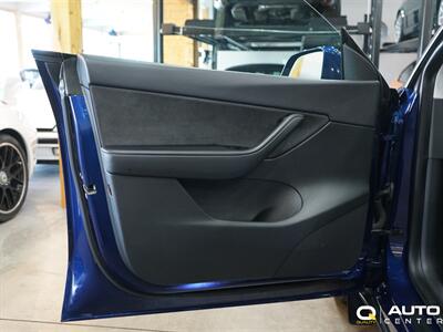 2021 Tesla Model Y Standard Range   - Photo 9 - Lynnwood, WA 98036