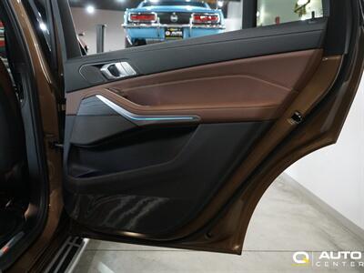 2019 BMW X7 xDrive40i   - Photo 18 - Lynnwood, WA 98036