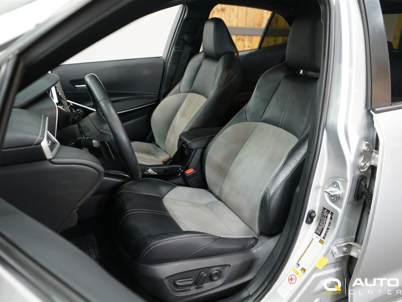 2019 Toyota Corolla Hatchback XSE - Photo 12 - Lynnwood, WA 98036