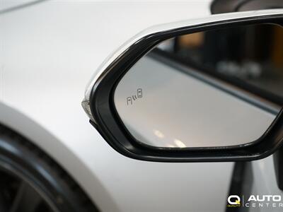 2019 Toyota Corolla Hatchback XSE - Photo 11 - Lynnwood, WA 98036