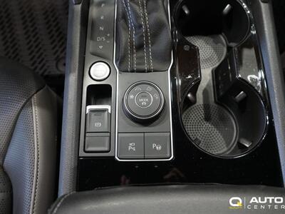 2021 Volkswagen Atlas Cross Sport 3.6L V6 SEL Premium R-Line   - Photo 32 - Lynnwood, WA 98036