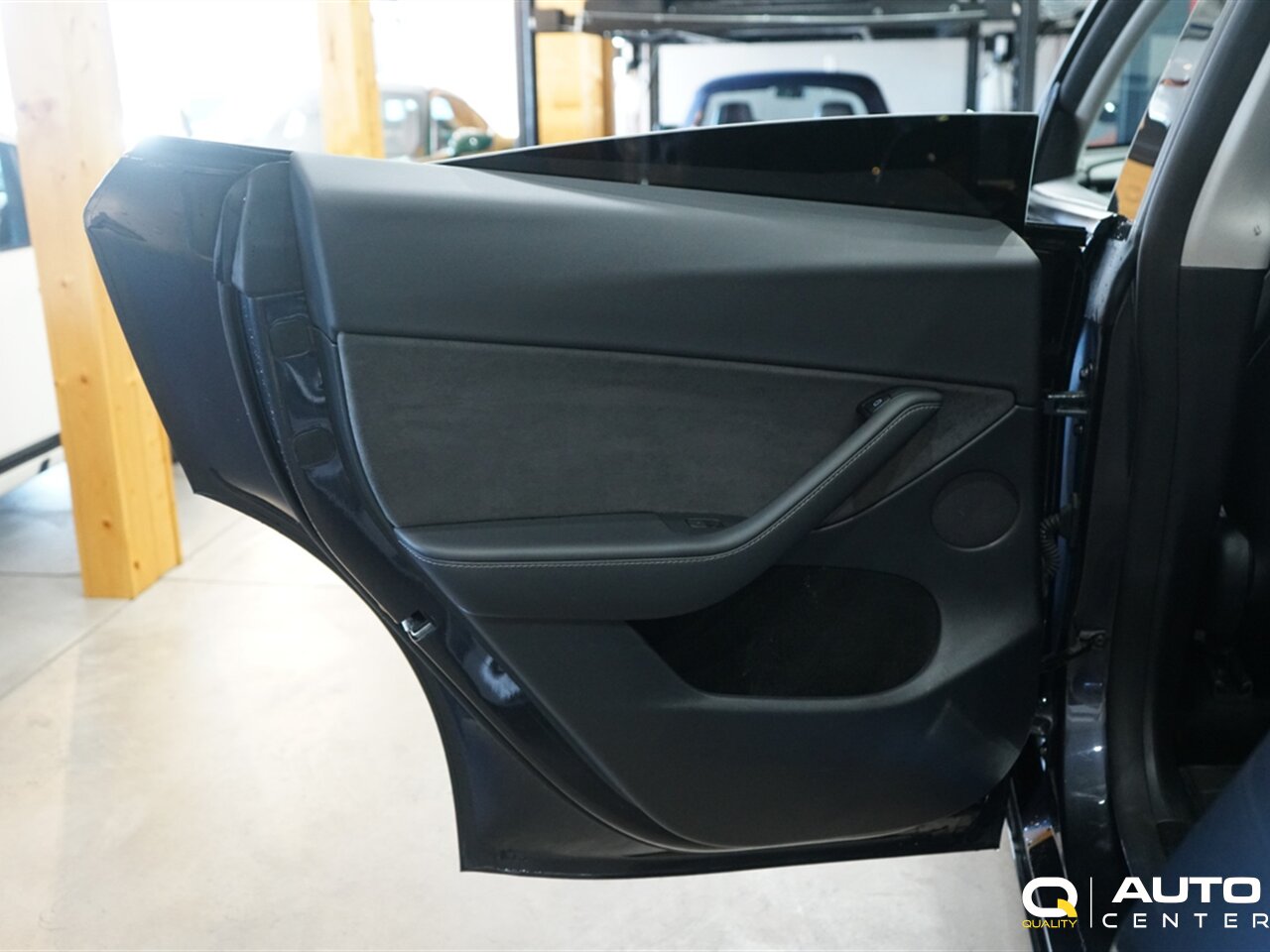 2024 Tesla Model Y Standard Range - Photo 19 - Lynnwood, WA 98036