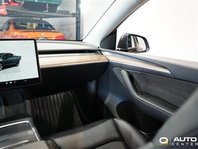 2024 Tesla Model Y Standard Range - Photo 15 - Lynnwood, WA 98036