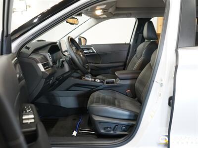 2025 Mitsubishi Outlander PHEV SE   - Photo 15 - Lynnwood, WA 98036