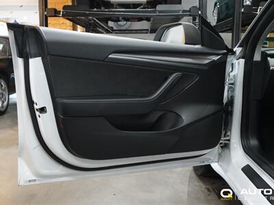 2021 Tesla Model 3 Standard Range Plus   - Photo 10 - Lynnwood, WA 98036