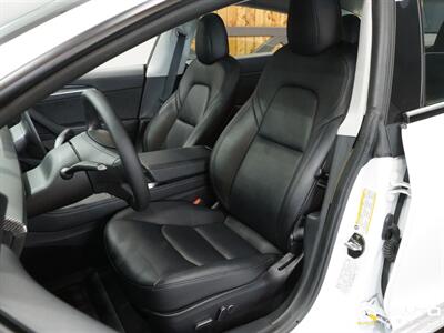 2021 Tesla Model 3 Standard Range Plus   - Photo 14 - Lynnwood, WA 98036
