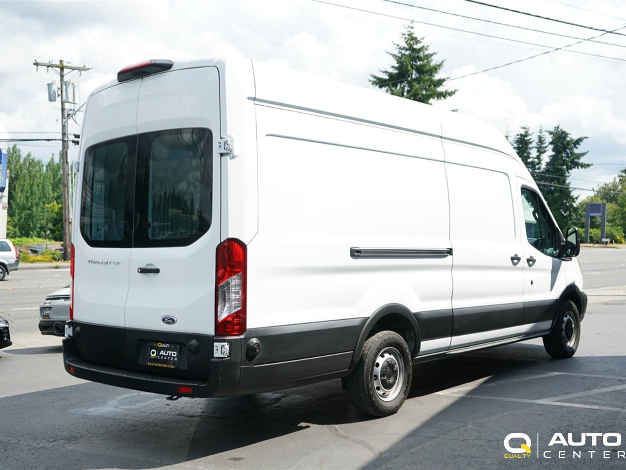 2019 Ford Transit - Photo 4 - Lynnwood, WA 98036
