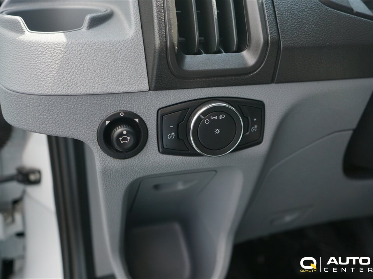 2019 Ford Transit - Photo 18 - Lynnwood, WA 98036