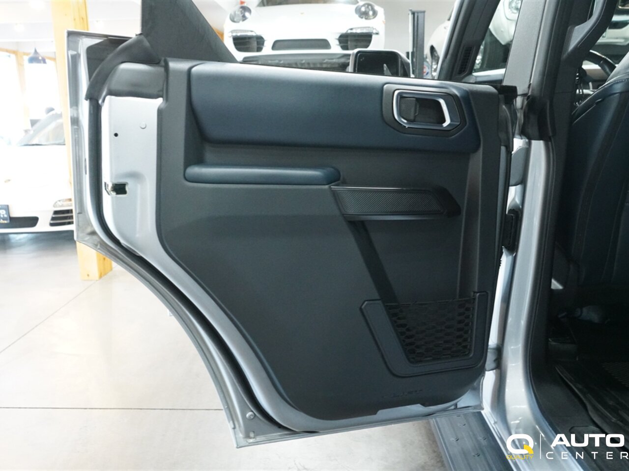 2024 Ford Bronco Outer Banks - Photo 11 - Lynnwood, WA 98036
