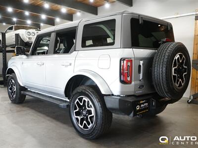 2024 Ford Bronco Outer Banks   - Photo 6 - Lynnwood, WA 98036