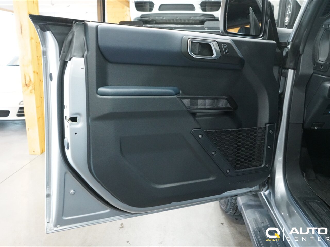 2024 Ford Bronco Outer Banks - Photo 10 - Lynnwood, WA 98036