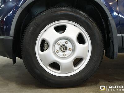 2009 Honda CR-V LX   - Photo 8 - Lynnwood, WA 98036
