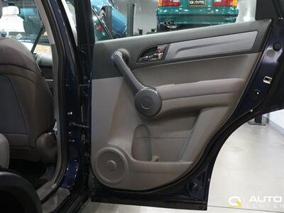 2009 Honda CR-V LX   - Photo 15 - Lynnwood, WA 98036