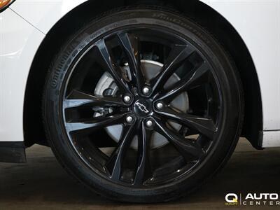 2023 Chevrolet Malibu LT 1LT   - Photo 8 - Lynnwood, WA 98036