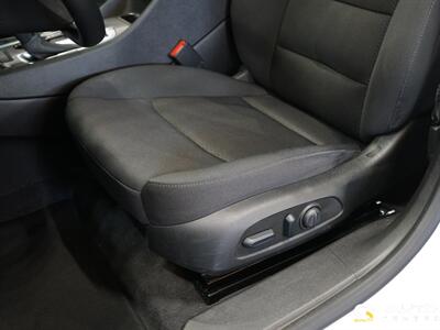 2023 Chevrolet Malibu LT 1LT   - Photo 14 - Lynnwood, WA 98036