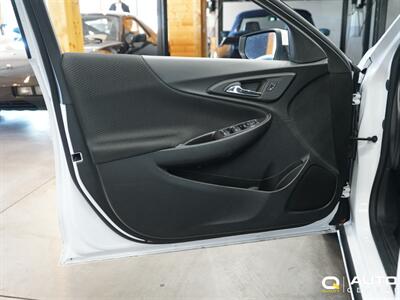 2023 Chevrolet Malibu LT 1LT   - Photo 11 - Lynnwood, WA 98036