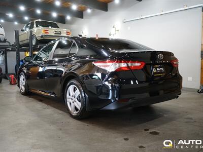 2020 Toyota Camry LE   - Photo 6 - Lynnwood, WA 98036