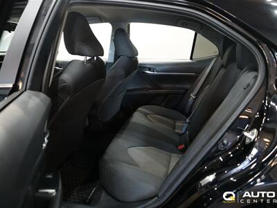 2020 Toyota Camry LE   - Photo 24 - Lynnwood, WA 98036