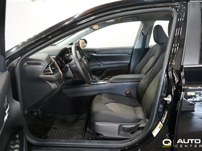 2020 Toyota Camry LE   - Photo 13 - Lynnwood, WA 98036