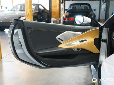 2020 Chevrolet Corvette Stingray 2LT   - Photo 18 - Lynnwood, WA 98036