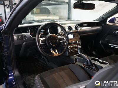 2019 Ford Mustang GT   - Photo 13 - Lynnwood, WA 98036