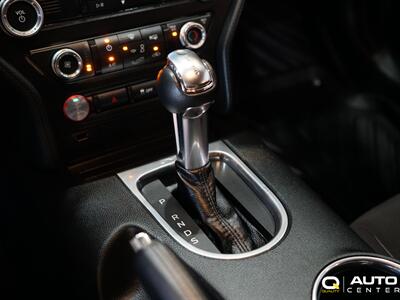 2019 Ford Mustang GT   - Photo 18 - Lynnwood, WA 98036