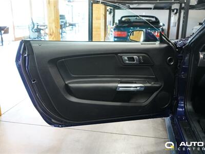 2019 Ford Mustang GT   - Photo 10 - Lynnwood, WA 98036