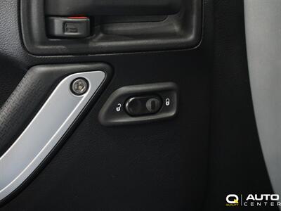 2012 Jeep Wrangler Sahara   - Photo 30 - Lynnwood, WA 98036