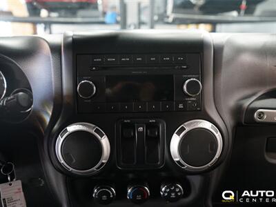 2012 Jeep Wrangler Sahara   - Photo 22 - Lynnwood, WA 98036