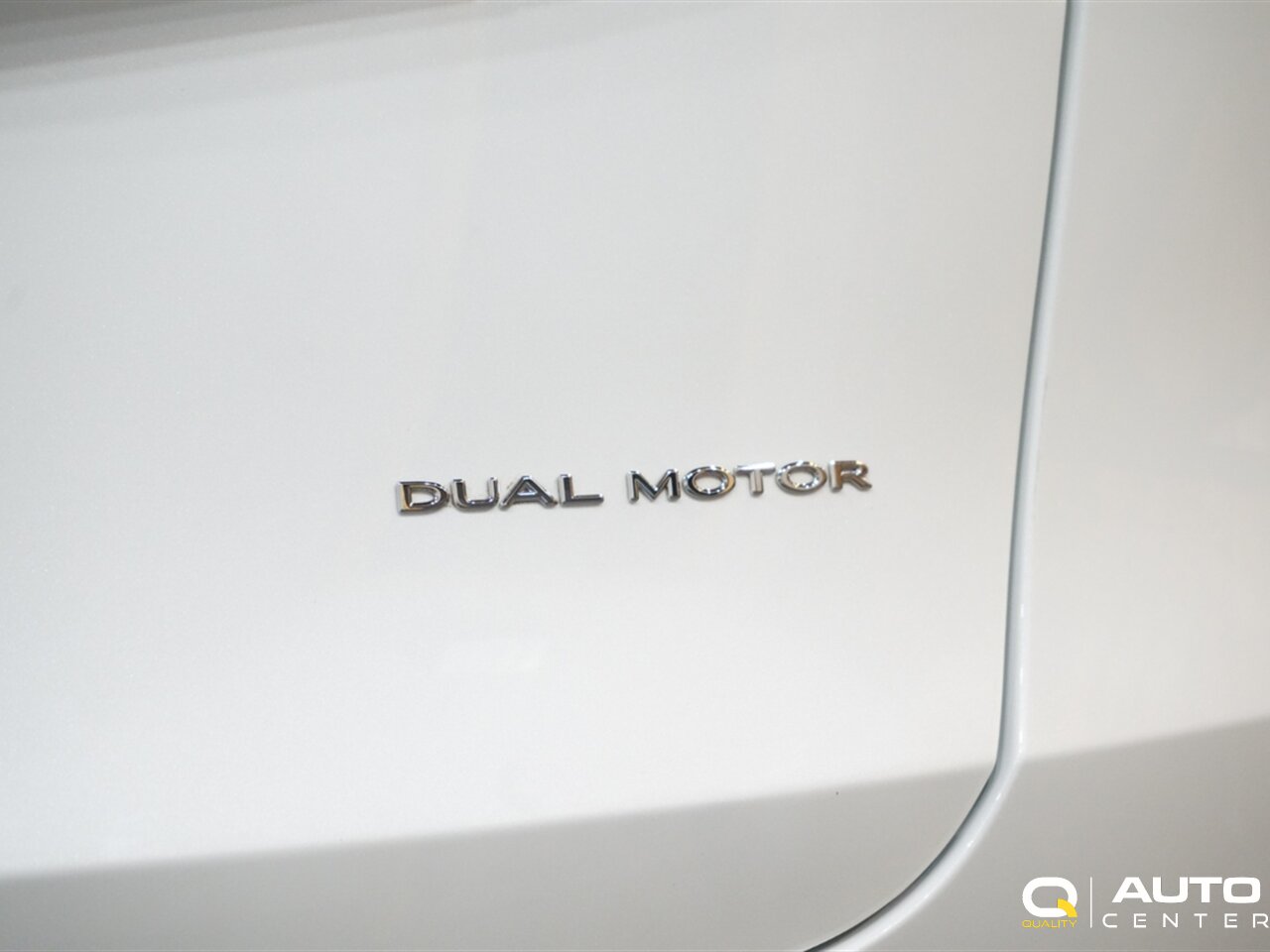 2022 Tesla Model Y Long Range - Photo 6 - Lynnwood, WA 98036