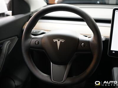2022 Tesla Model Y Long Range - Photo 17 - Lynnwood, WA 98036
