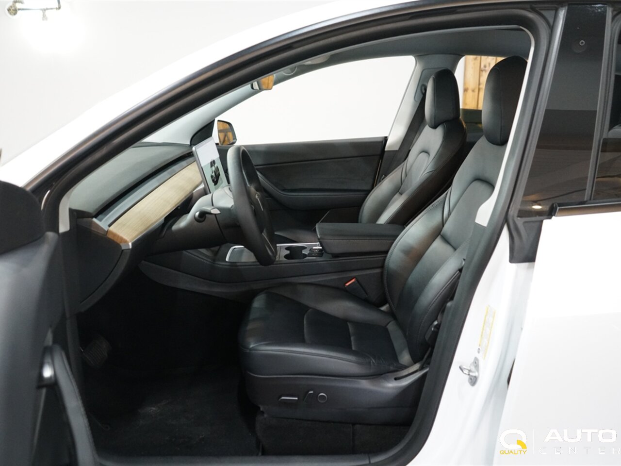 2022 Tesla Model Y Long Range - Photo 15 - Lynnwood, WA 98036