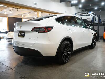 2022 Tesla Model Y Long Range - Photo 4 - Lynnwood, WA 98036