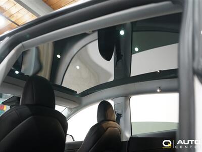 2022 Tesla Model Y Long Range - Photo 28 - Lynnwood, WA 98036